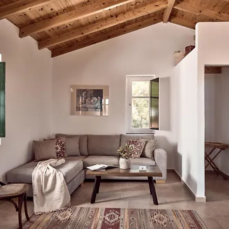 Holiday home Dounias Village - Traditional Architecture & Modern Luxury