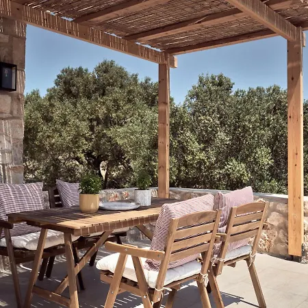 Dounias Village - Traditional Architecture & Modern Luxury, By Zantewize Holiday home Korithion