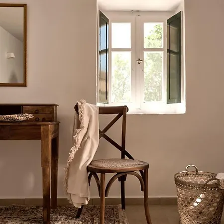 Holiday home Dounias Village - Traditional Architecture & Modern Luxury, By Zantewize Korithion