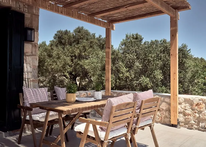 Dounias Village - Traditional Architecture & Modern Luxury, By Zantewize Casa vacanze Koríthion
